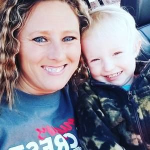 Meet your Posher, Crystal n